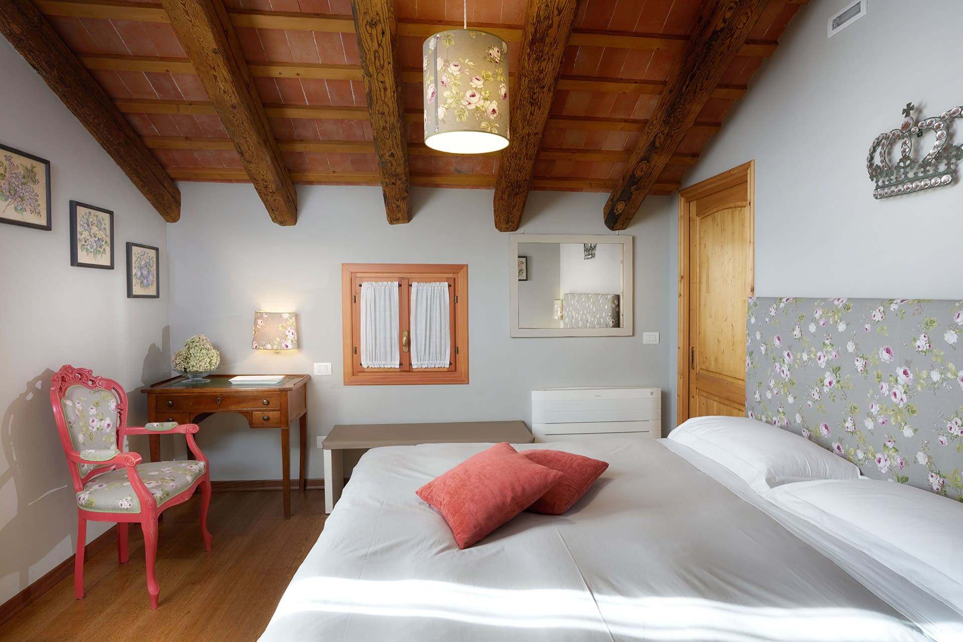 camera delle rose villa berti